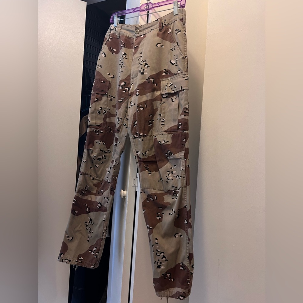 Gorgeous army cargo pants!